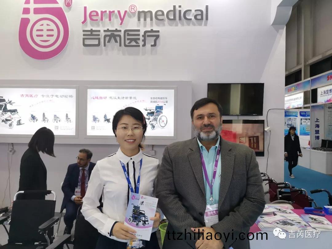 吉(ji)芮醫療 電動輪(lun)椅(yi)輕(qing)便輪(lun)椅(yi)自(zi)動輪椅